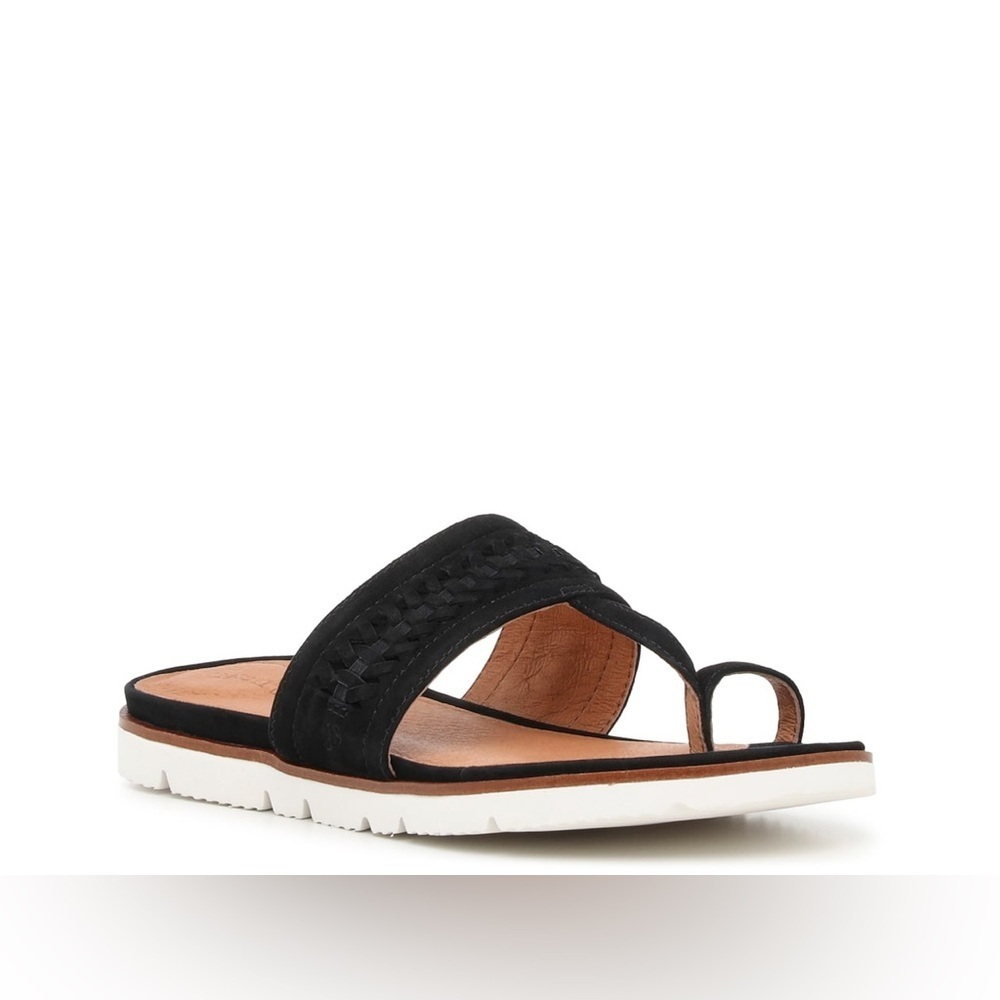 Gentle Souls Lavern Flat Sandal